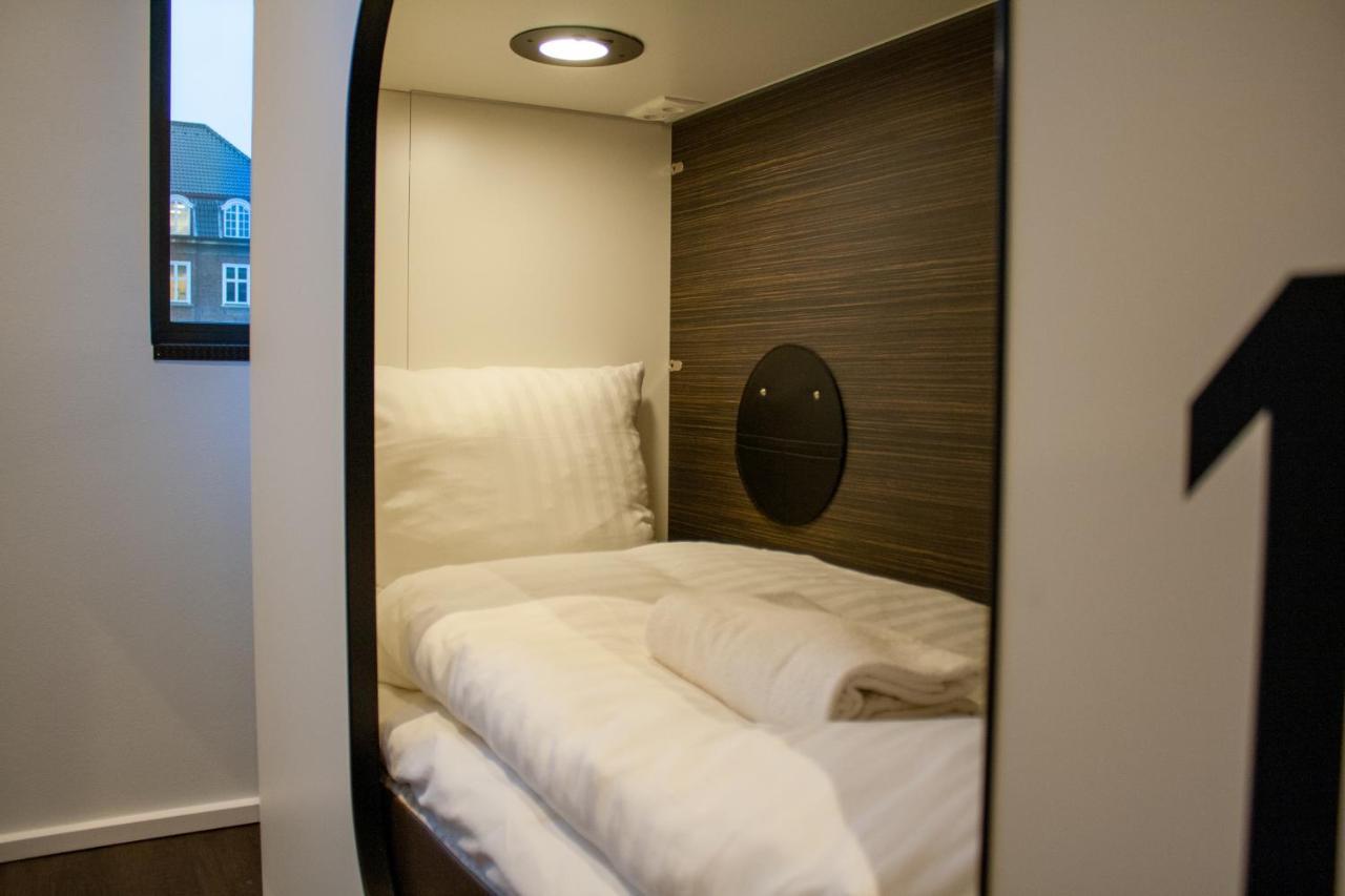 6 Bed Private Room Private Bathroom